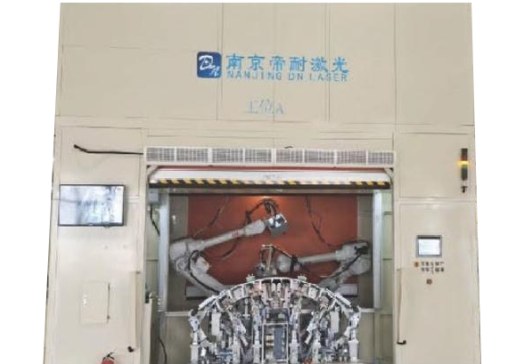 Bumper laser cutting and welding integrated machine